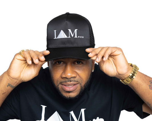 'TRUCKER HAT' -  BLACK/WHITE